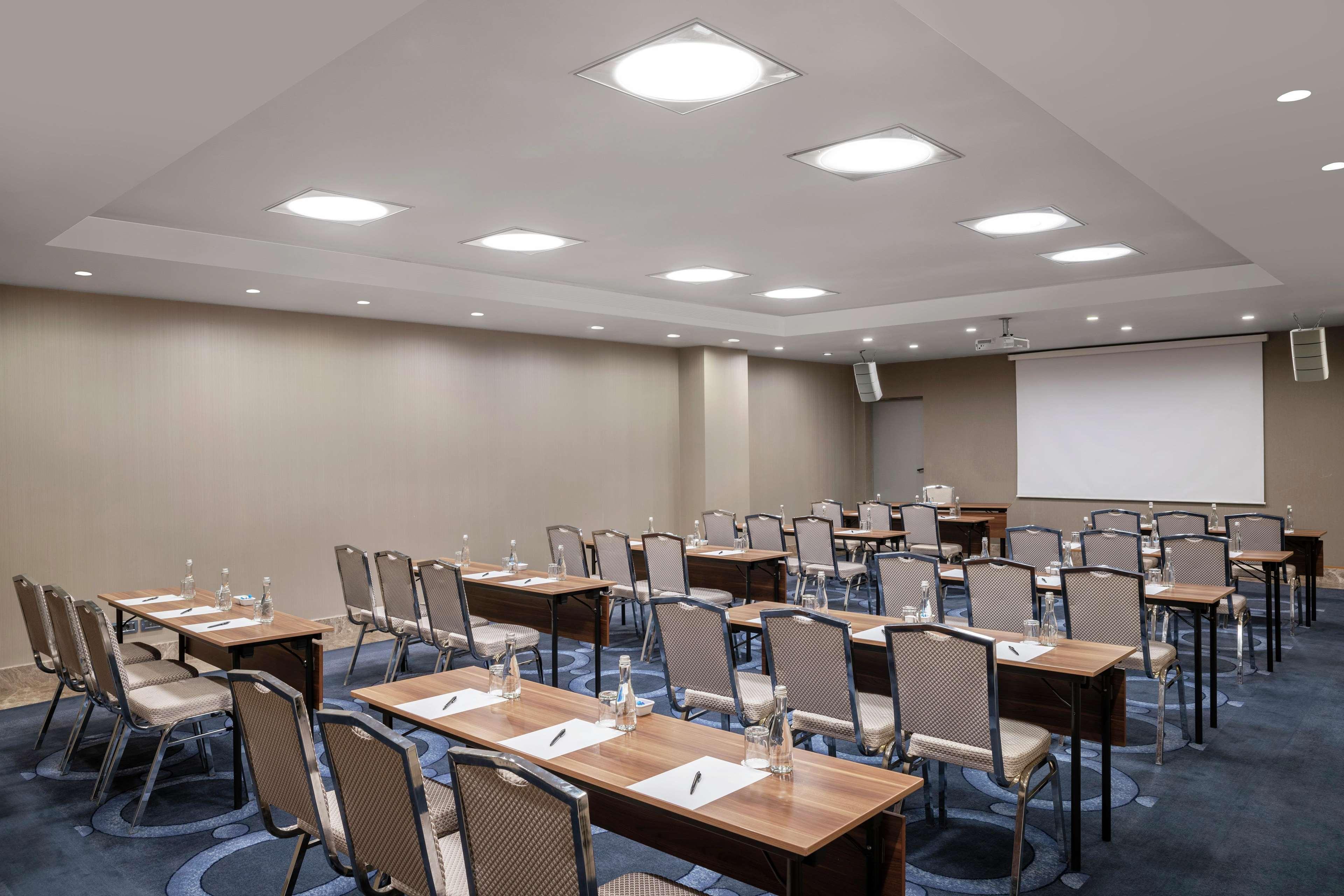 Doubletree By Hilton Esentepe Otel İstanbul