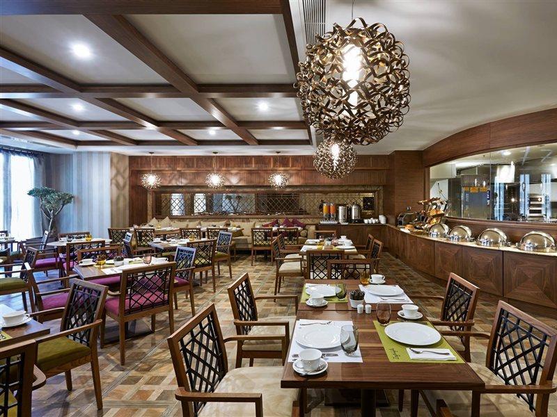 Otel Doubletree By Hilton Esentepe 5*